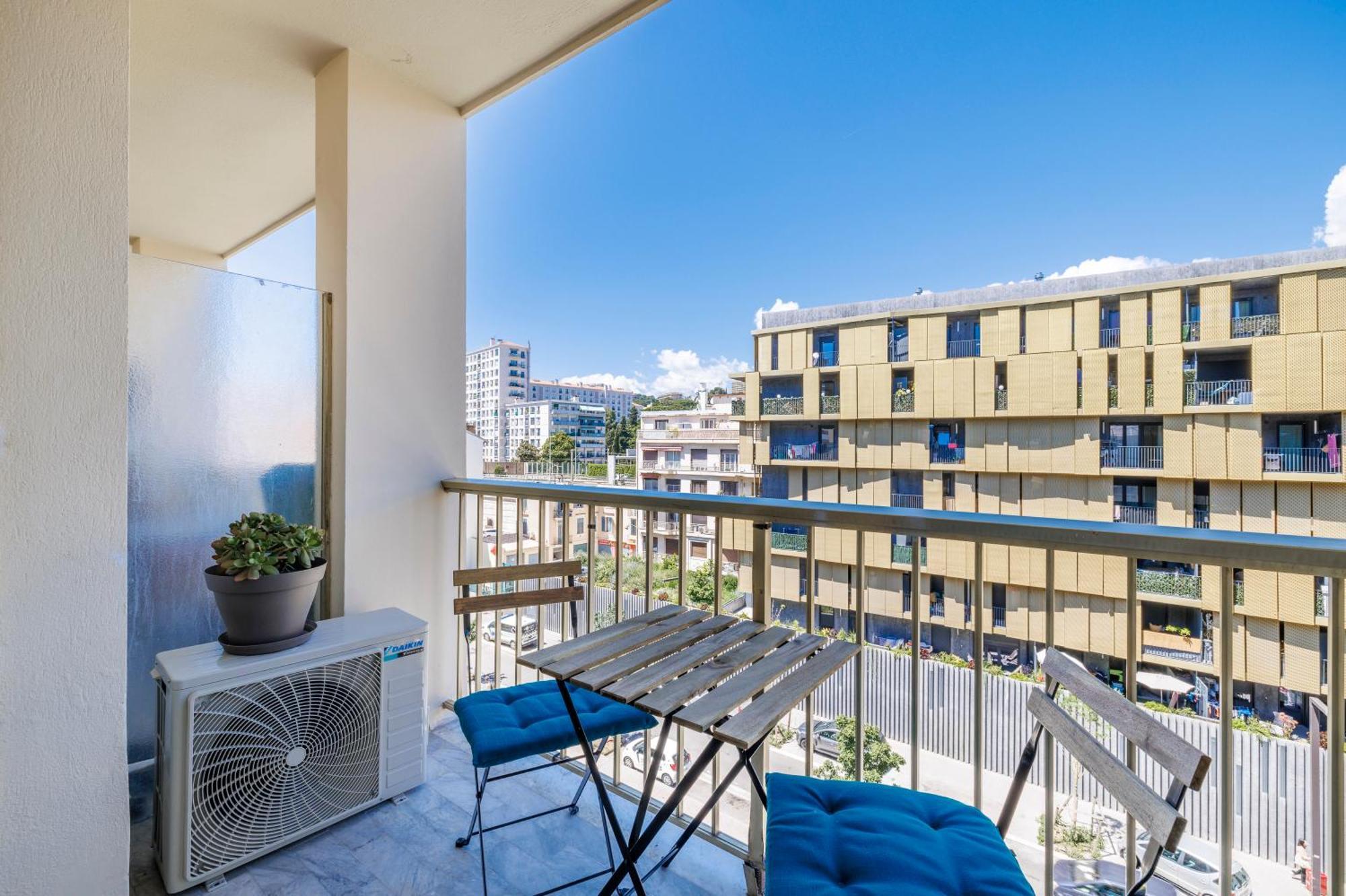 Elegant Studio Avec Terrasse Proche Mer Tramway Nizza Exterior foto