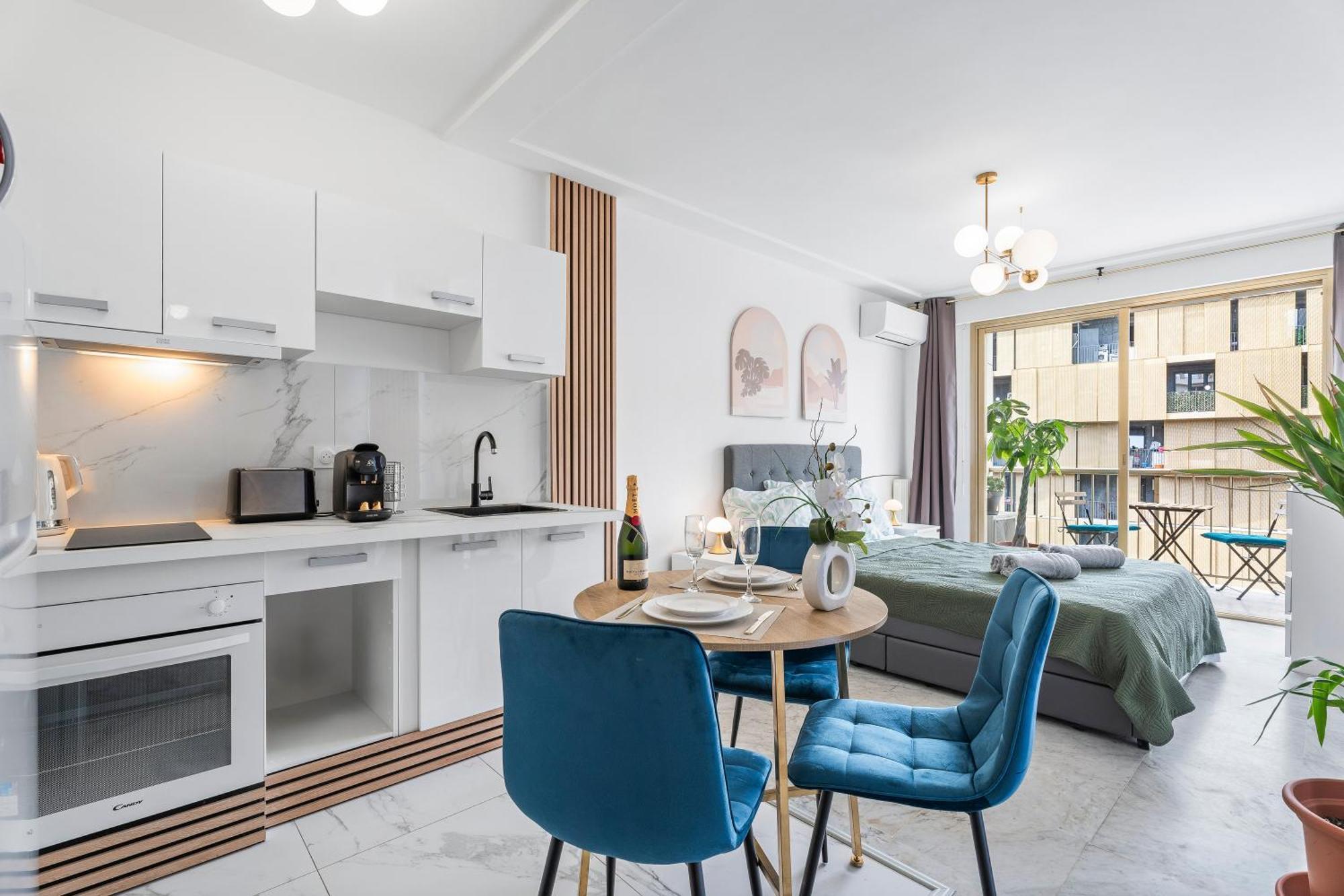 Elegant Studio Avec Terrasse Proche Mer Tramway Nizza Exterior foto